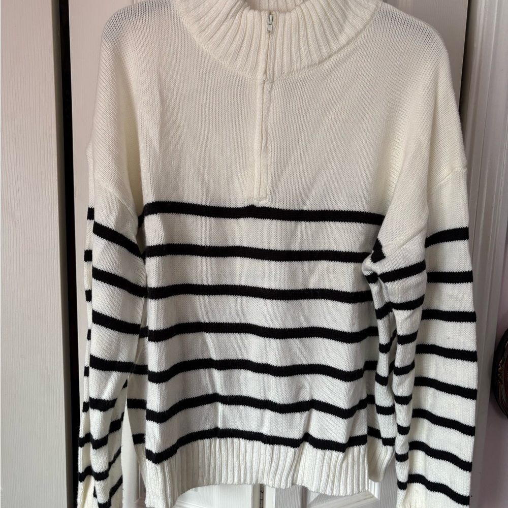 Striped Black and White Women's Sweater